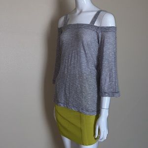 NWT, Loft, cold shoulder top size M
